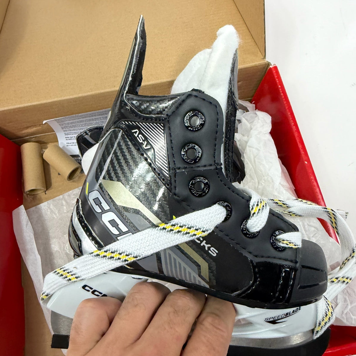 New CCM Super Tacks AS-V Skates | Size Youth 8 Regular - #AB118 - Top Flight Hockey