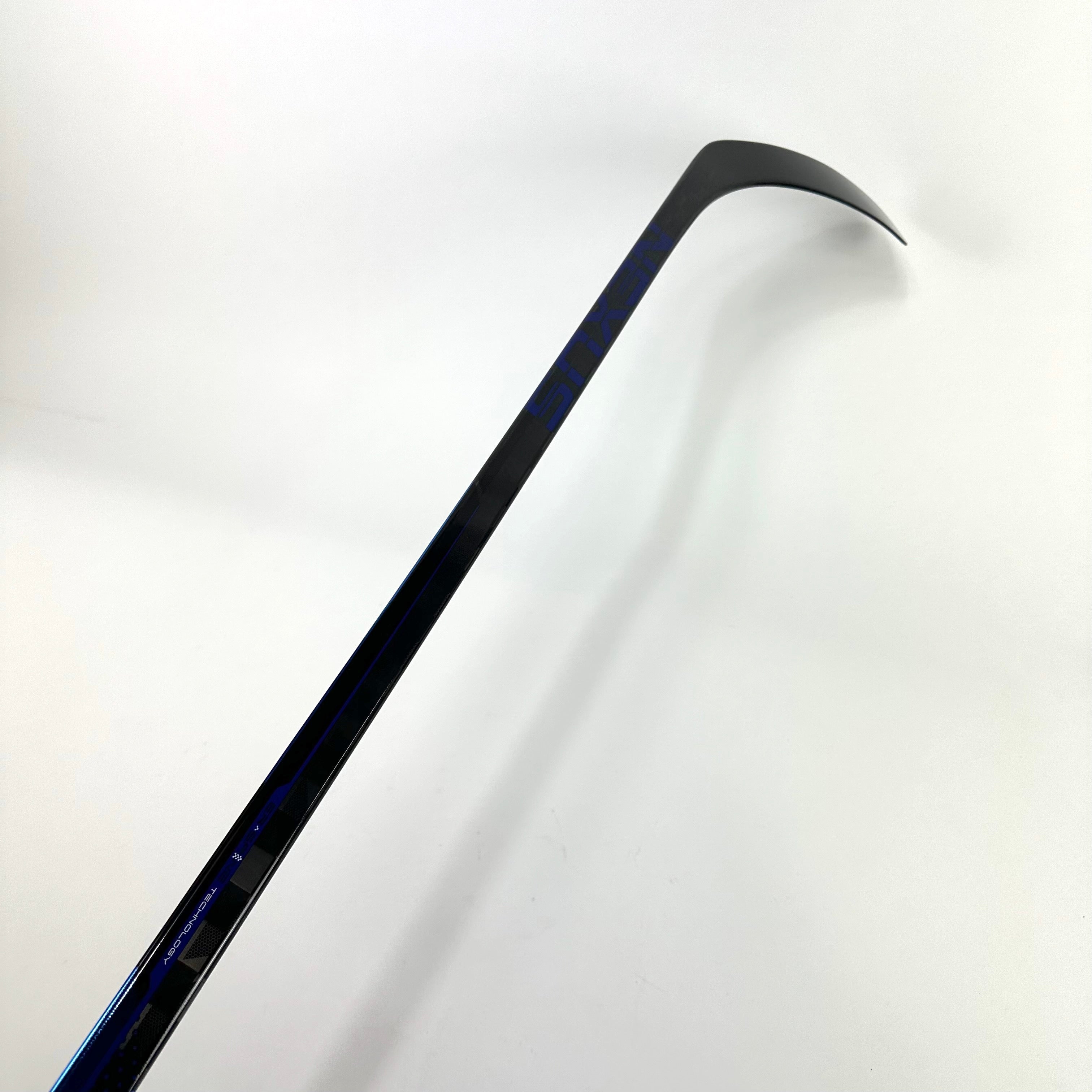 New Left Blue Bauer Nexus Geo | 107 Flex P92 Curve Grip | Maroon | TBL352